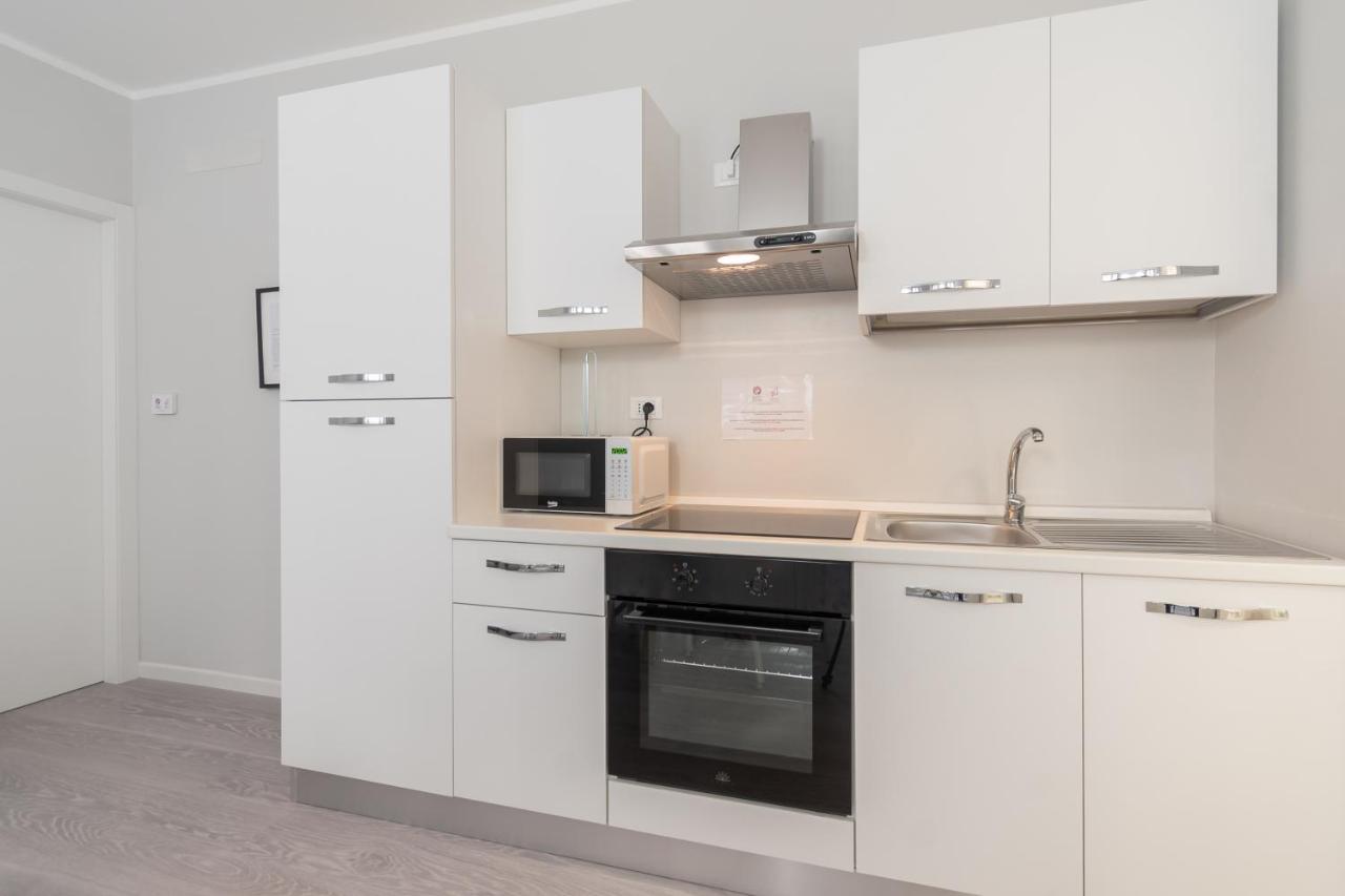 Palazzetto Vittoria - F&L Apartment Брешія Екстер'єр фото